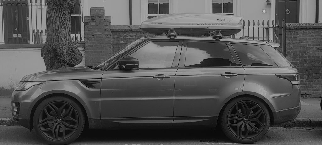 Range Rover Sport Thule Motion S Welwyn Roofbox Hire